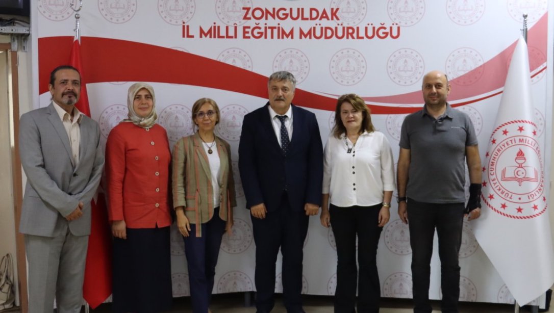 Zonguldak Mesleki Eğitim Merkezi Müdürü Türkan Tuygar ve Müdür Yardımcıları, İl Milli Eğitim Müdürümüz Sn. Osman Bozkan'ı Ziyareti