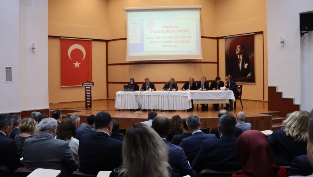 İl Millî Eğitim Müdürümüz Sayın Osman BOZKAN'ın Başkanlığında Zonguldak Merkez Okul ve Kurum Müdürlerimizin Katılımı İle Toplantı Gerçekleştirildi
