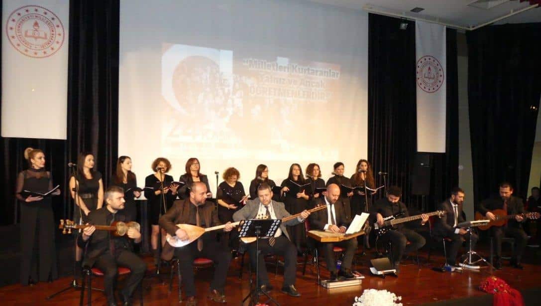 Müzik Öğretmenlerimizden Oluşan Koro, Akapella Çalışması ve Anadolu Türkülerinden Oluşan Müzik Dinletisini Gerçekleştirdiler