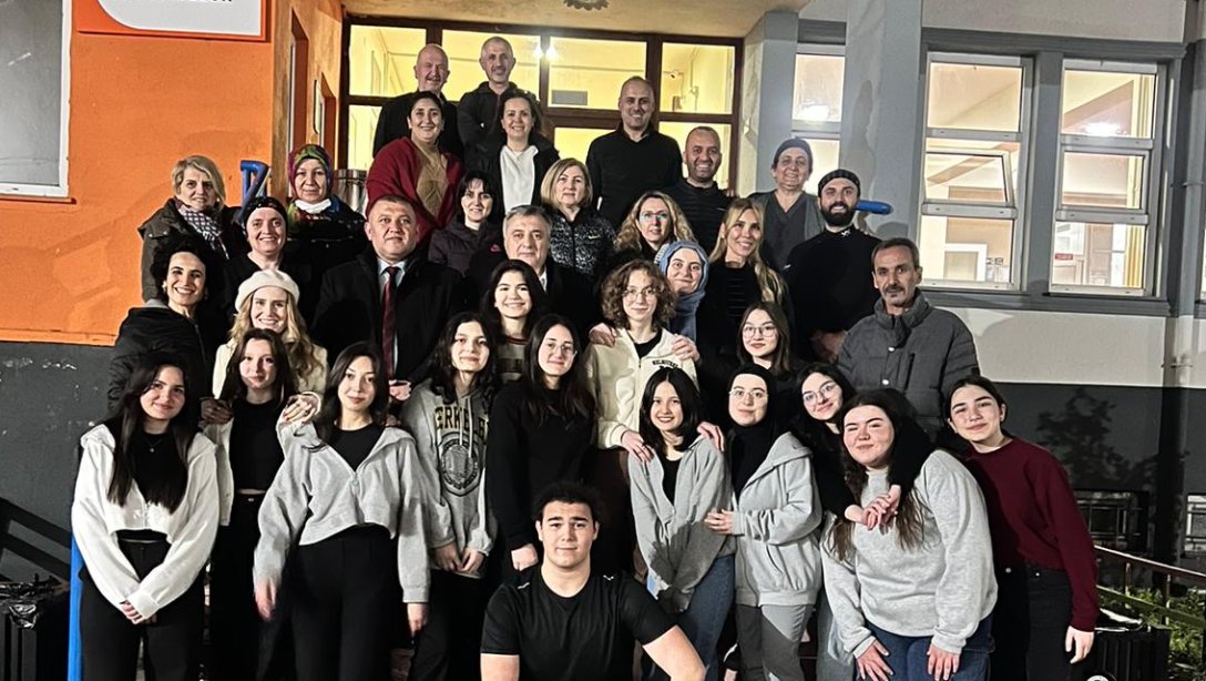 İl Millî Eğitim Müdürümüz Sayın Osman Bozkan, Zonguldak Borsa İstanbul Anadolu Lisesi Öğrencileri İle İftar Programında Buluştu