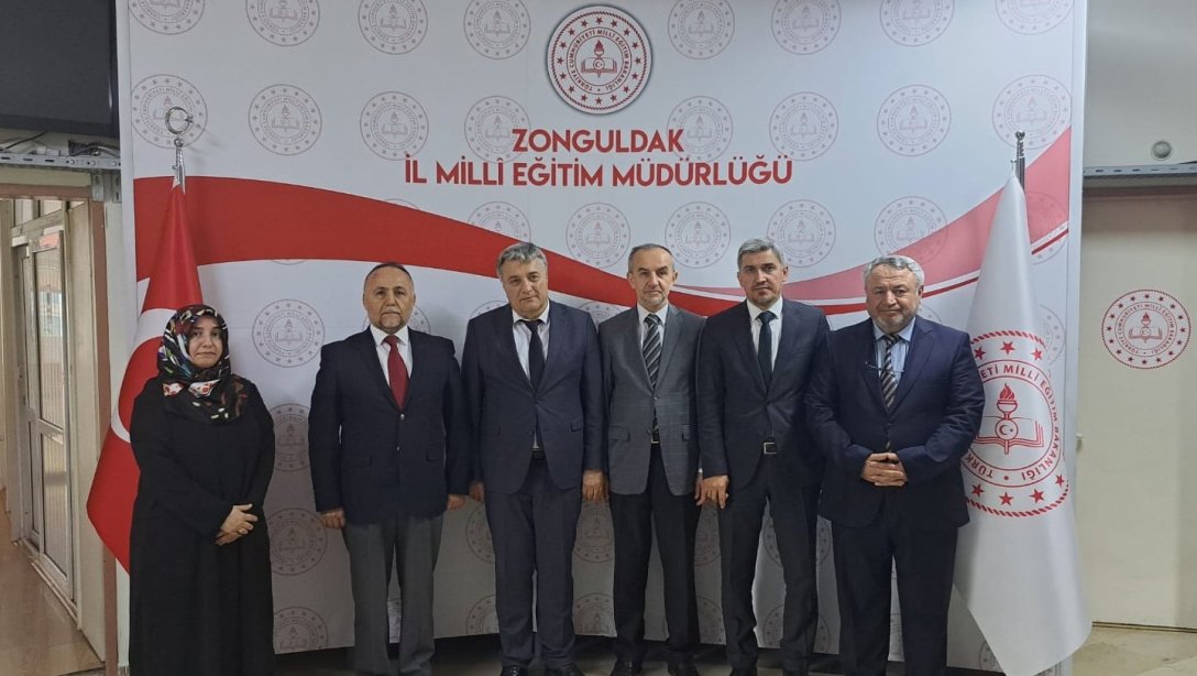 Zonguldak İl Müftüsü Sayın Aşır Durgun ve Müftü Yardımcıları Melek Karakaş, Ahmet Halıcı ve Tahir Erçin; İl Millî Eğitim Müdürümüz Sayın Osman Bozkan'a Nezaket Ziyaretinde Bulundular