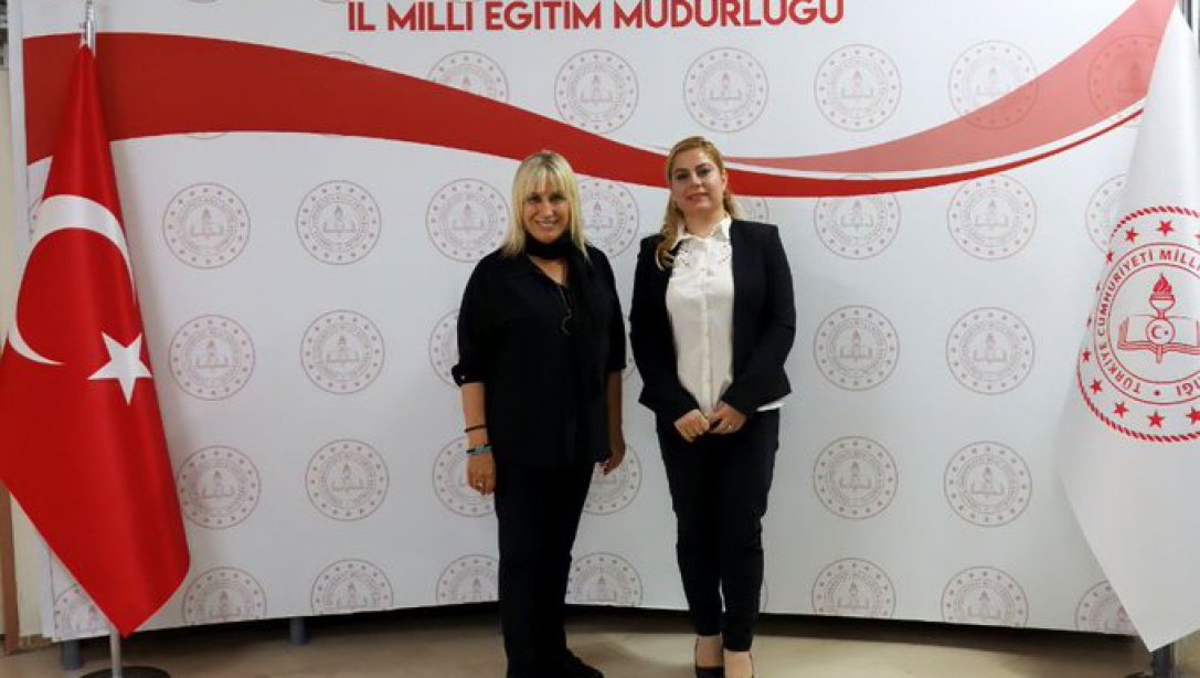 Zonguldak Fatih Halk Eğitim Merkezi Müdürlüğümüze atanan Halk Eğitim Merkezi Müdürü Canan Ayan, İl Millî Eğitim Müdürümüz Züleyha Aldoğan'ı ziyaret etti.