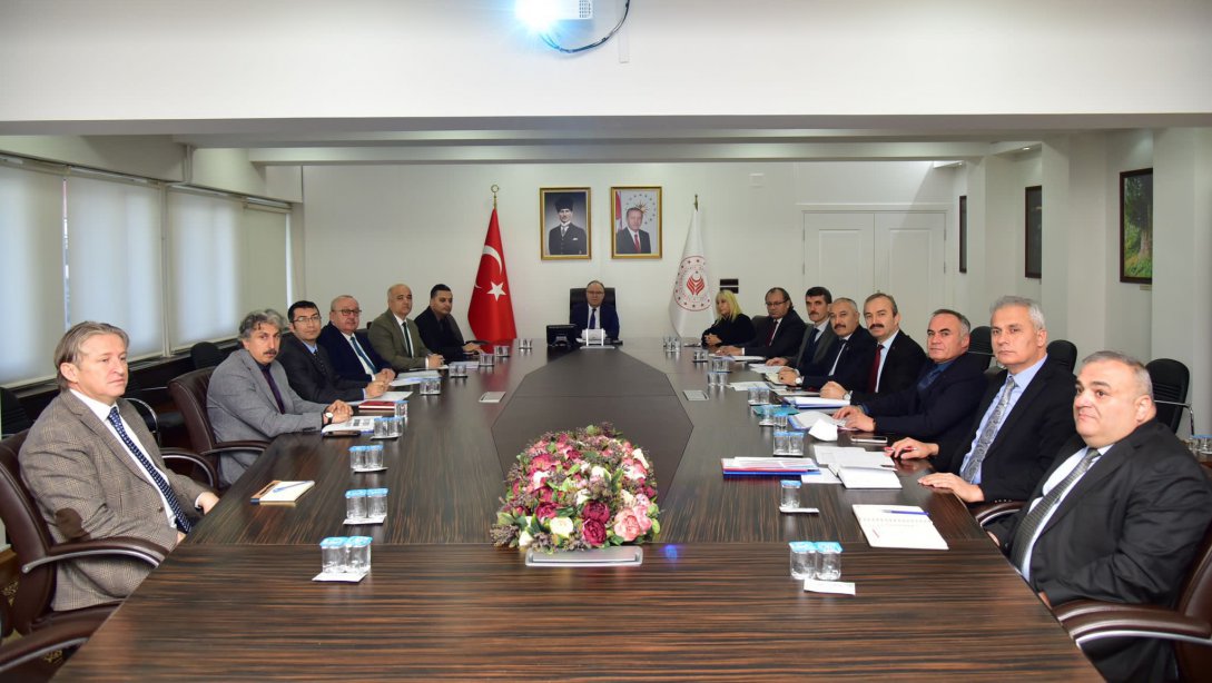 Sayın Valimiz Mustafa TUTULMAZ Başkanlığında istişare ve değerlendirme toplantısı yapıldı.