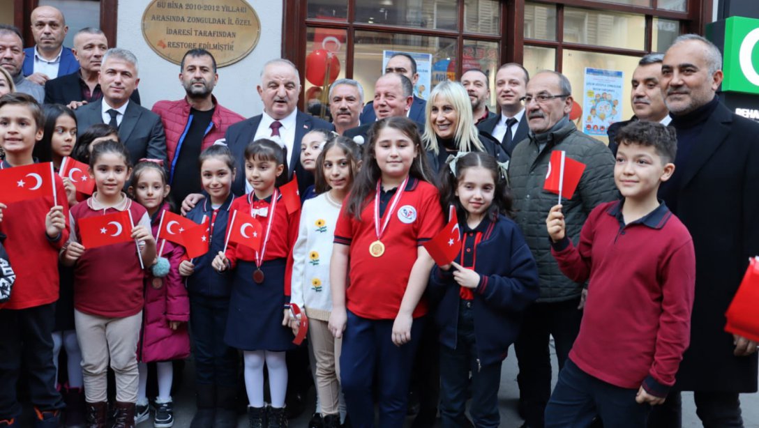 '' Çocuk Gözüyle Zonguldak '' resim yarışmasının ödül töreni düzenlendi.