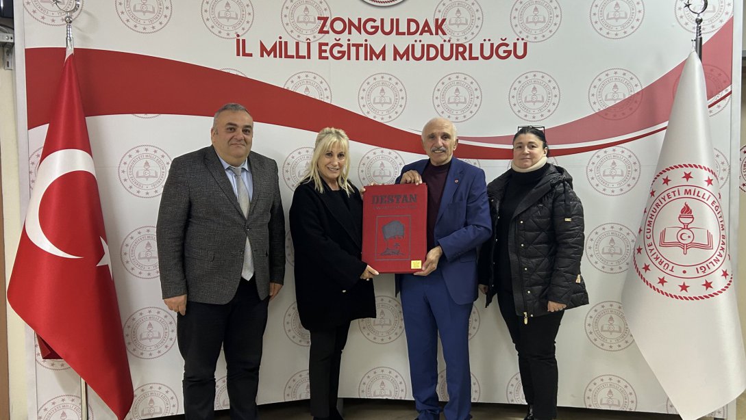 Türk Hava Kurumu Zonguldak Şube Başkanı Nihat AYGÜN İl Millî Eğitim Müdürümüz Züleyha ALDOĞAN'ı ziyaret ederek Türk Hava Kurumu'na yapılacak destekler için görüşmede bulundu. 
