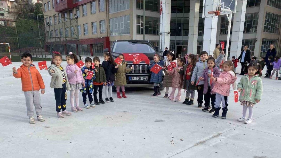 Tutum Yatırım ve Türk Malları Haftası Kapsamında Miniklerimiz,Ülkemizin Yerli ve Millî Otomobili TOGG'la Buluştu