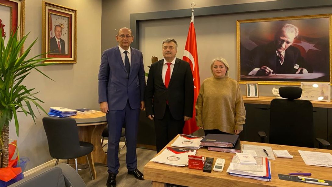 Eğitim İş Zonguldak Şube Başkanı Kamuran Çataklı'nın İl Millî Eğitim Müdürümüz Sayın Osman BOZKAN'ı Ziyareti